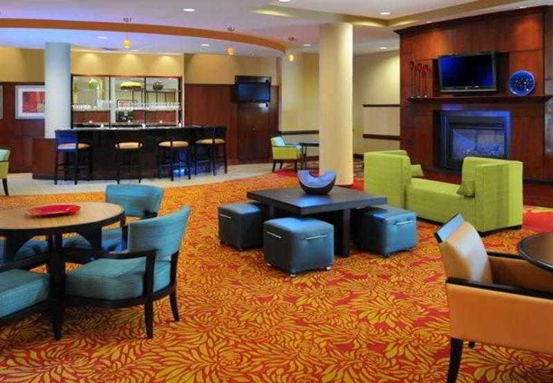 Отель Courtyard Marriott Houston Пэрленд Экстерьер фото